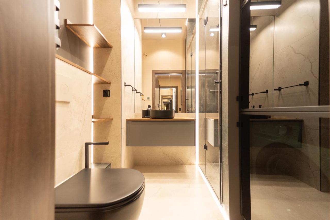 Hanza Tower Lux Sauna&pool Apartment *