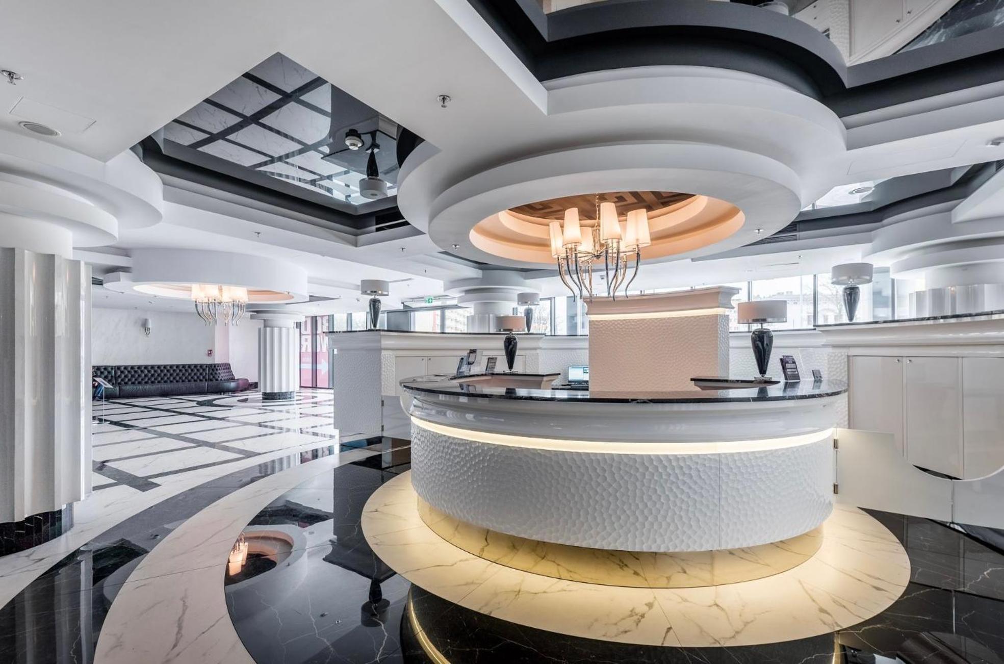Hanza Tower Lux Sauna&pool *