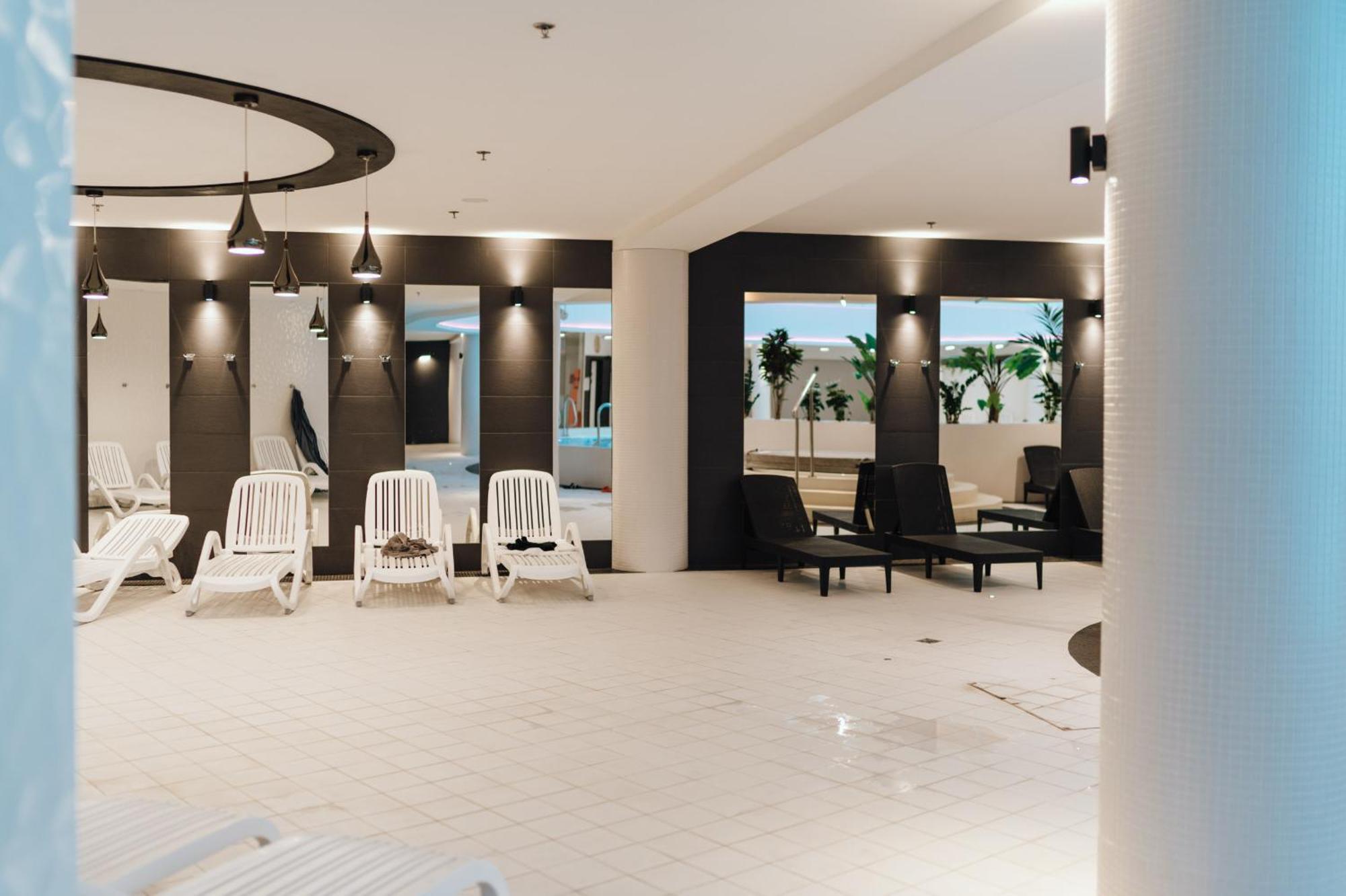 Apartment Hanza Tower Lux Sauna&pool
